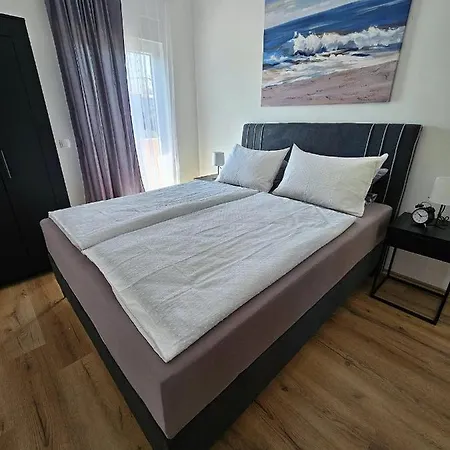 Whitehill House * Zadar